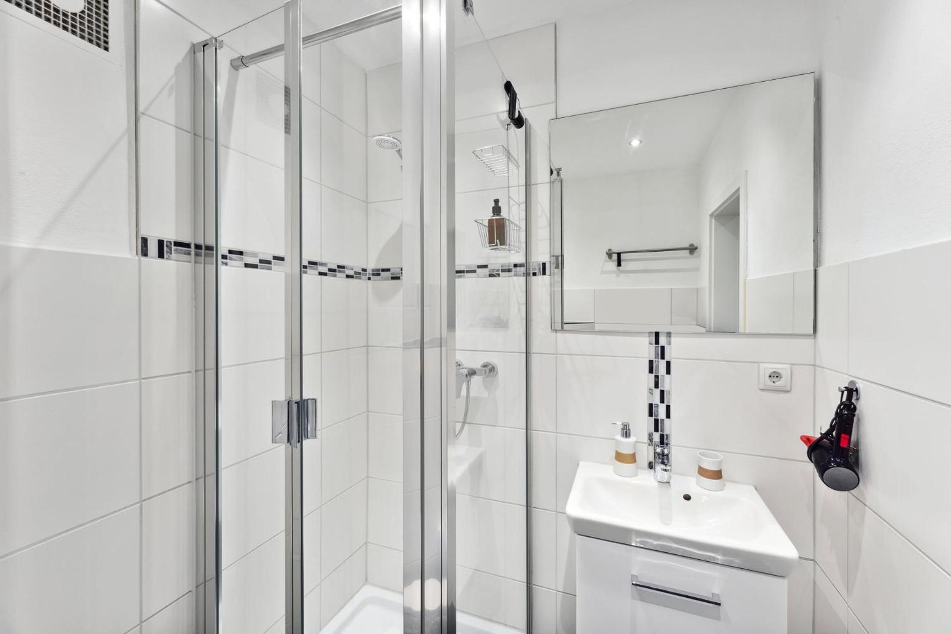 Sali Homes - Charming Studio Apartment In Heart Of Bayreuth With Balcony מראה חיצוני תמונה
