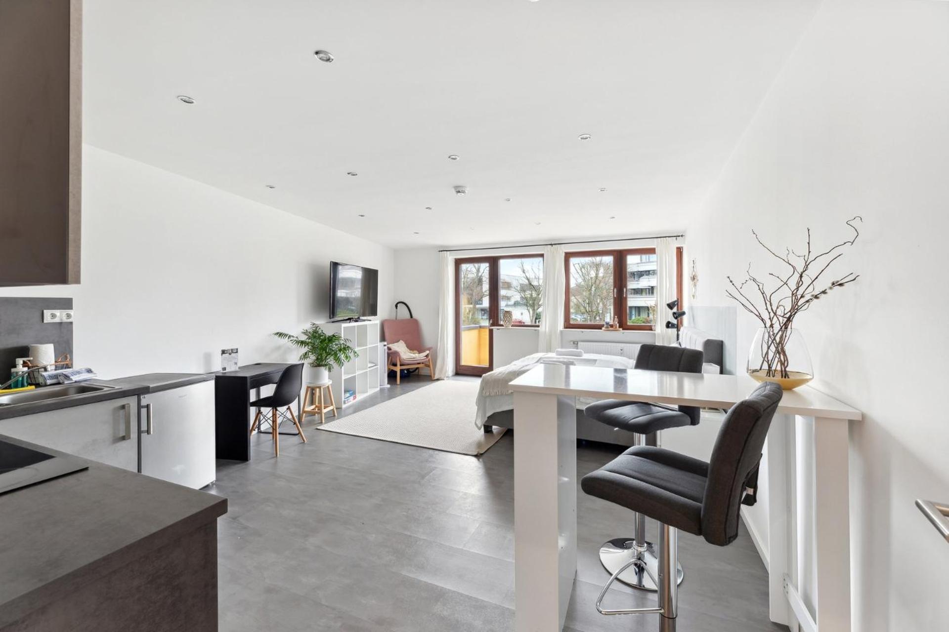 Sali Homes - Charming Studio Apartment In Heart Of Bayreuth With Balcony מראה חיצוני תמונה